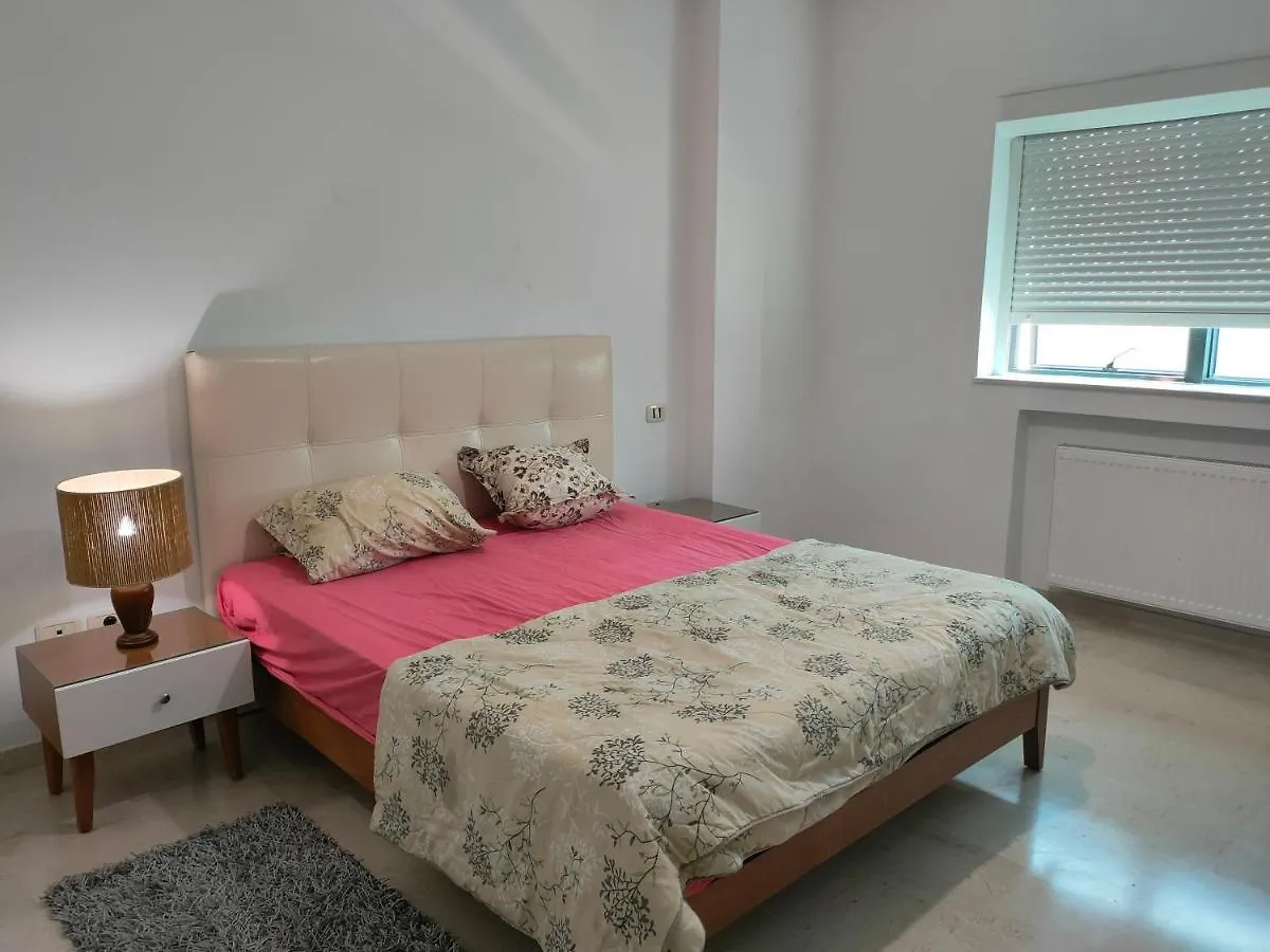 Flat Jinen Du Lac 2 تونس تونس